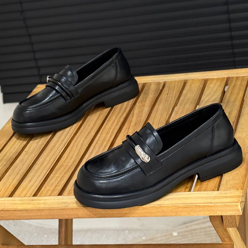 英伦粗跟乐福鞋女一脚蹬黑色单鞋