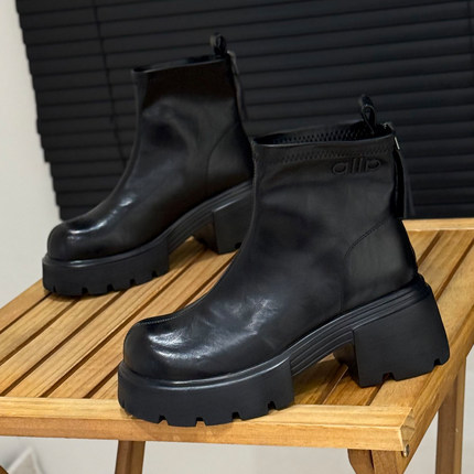 英伦风马丁靴女2025年秋冬新款7cm增高靴子小个子女靴后拉链短靴