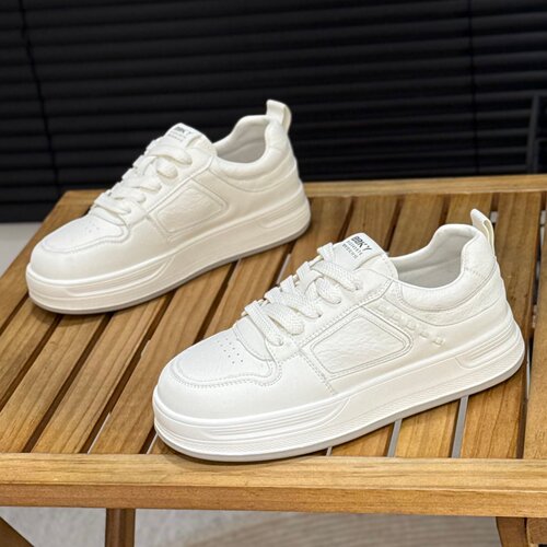 真皮厚底小白鞋日常百搭白色板鞋