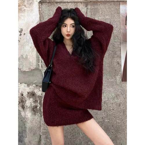 秋冬季穿搭红色超火毛衣包臀短裙搭配一整套装连衣裙子2025新款女