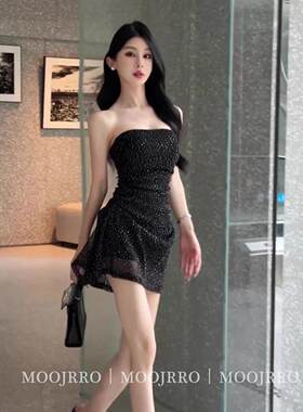 黑色波点抹胸连衣裙女夏露
