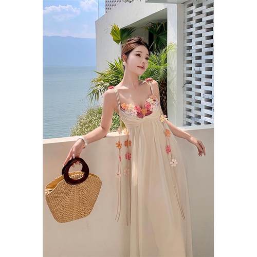 法式高级感镂空无袖连衣裙