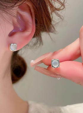 个性方形猫眼石耳钉女小众设计感