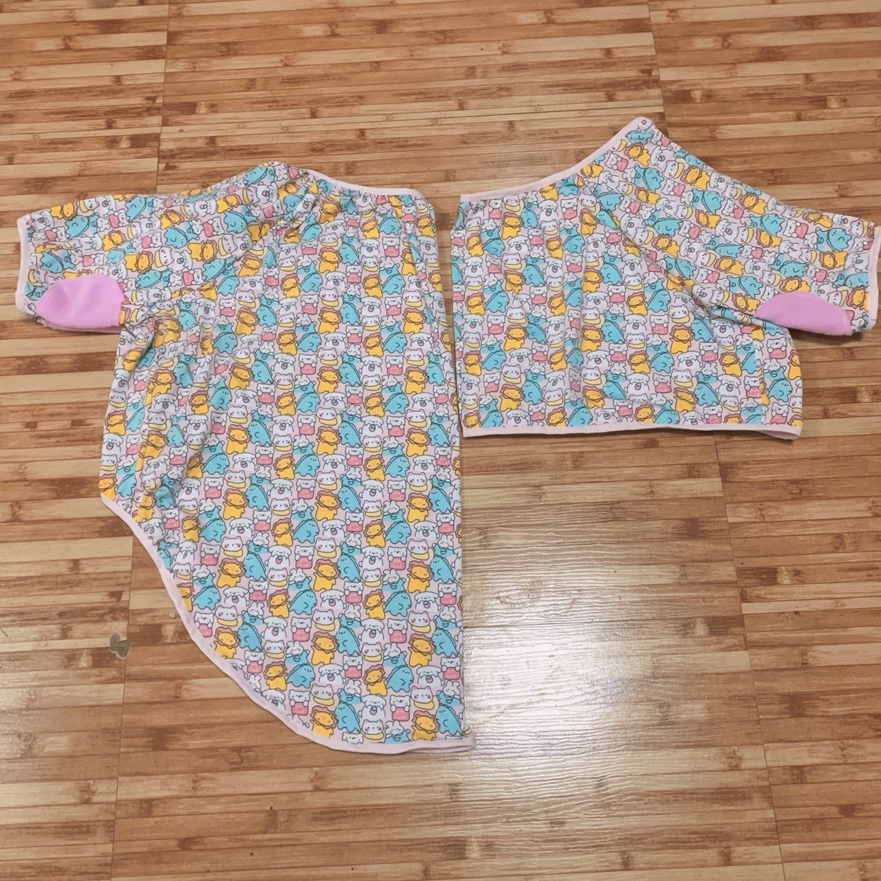 中大型犬护肘服春秋宠物狗狗萨摩耶拉布拉多护关节棉防掉毛衣服图片