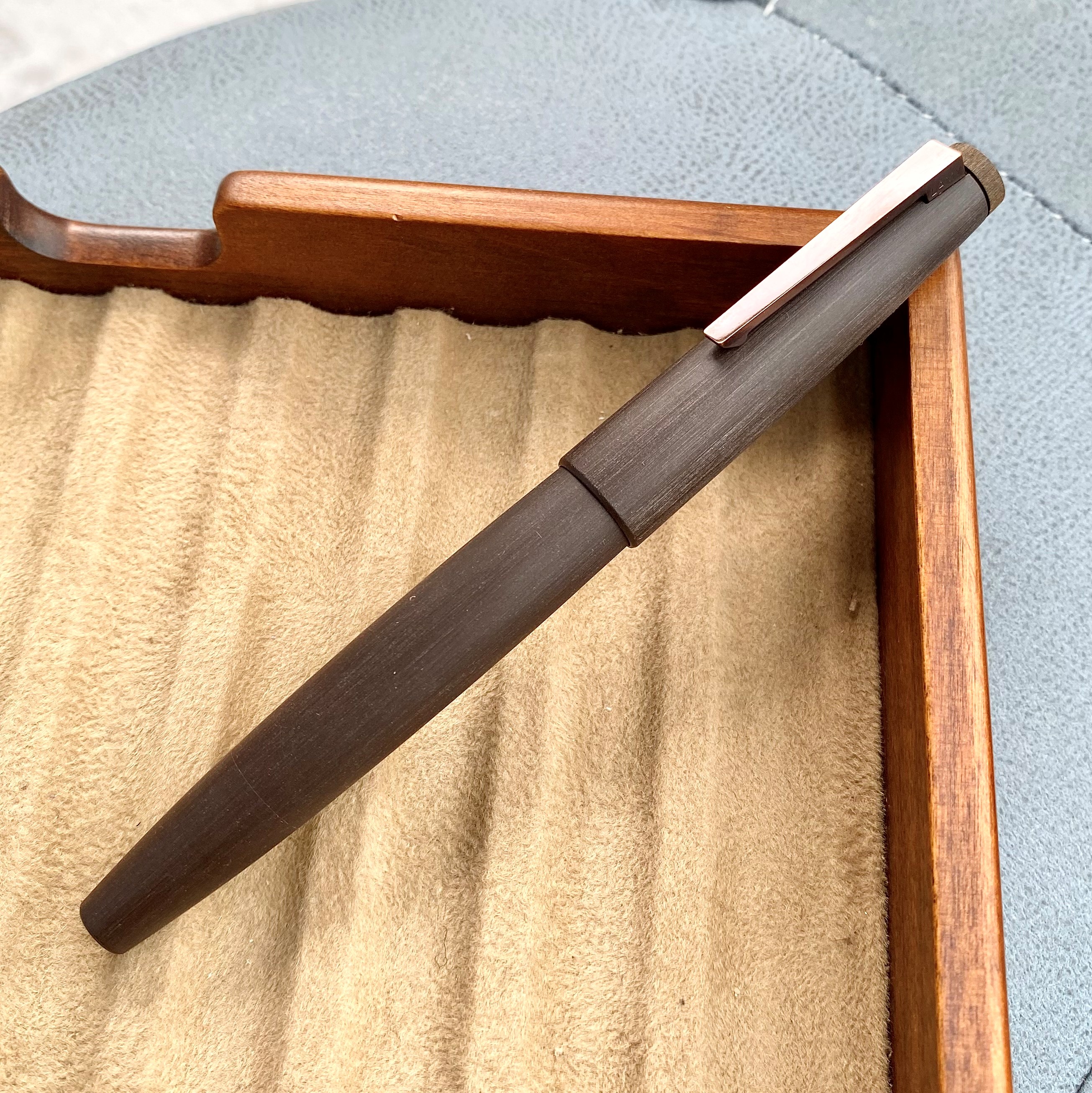 LAMY2000限量款棕色蓝色