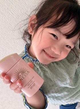 安热沙ANESSA防晒霜乳粉金瓶