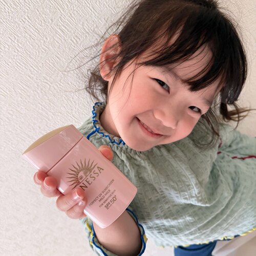 安热沙ANESSA防晒霜乳粉金瓶