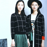 Village series thương hiệu giảm giá quầy của phụ nữ để rút tủ chính hãng mỏng cổ tròn kẻ sọc dài tay áo len dệt kim mùa thu - Áo / áo thun ao khoac len