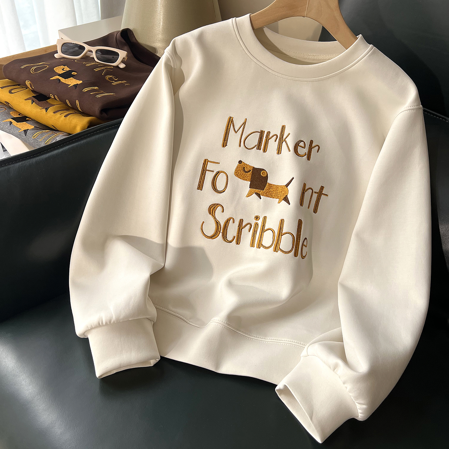 重工刺绣～百搭圆领卫衣春秋薄款