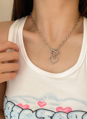 新款复古朋克欧美ins博主爱心吊