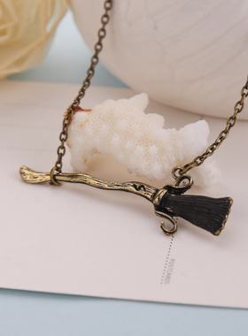 霹雳项链死亡圣器的魔法扫帚项链