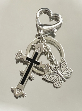 美式复古潮酷十字架蝴蝶钥匙扣ins小众y2k辣妹千禧风包包挂件甜酷