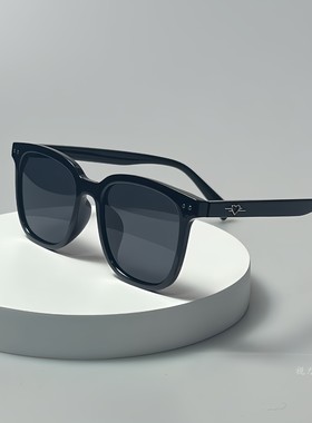 女士太阳镜防紫外线修饰脸型