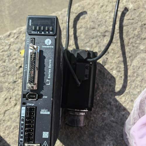 可维修l7rs-400，400w驱动器带电机一套标价，包好议价