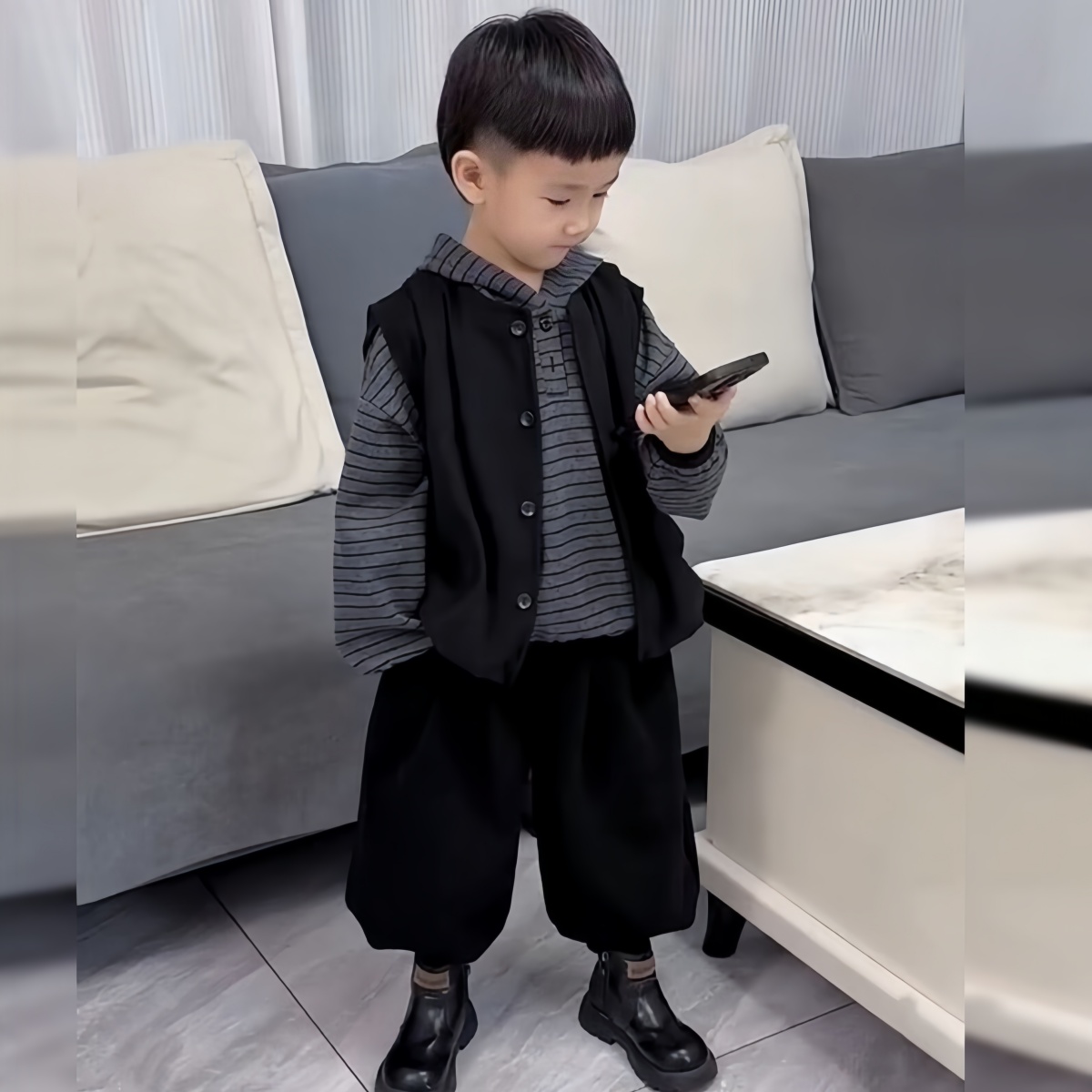 男女童春秋款套装2025新款儿童潮酷痞帅童装卫衣马甲灯笼裤三件套