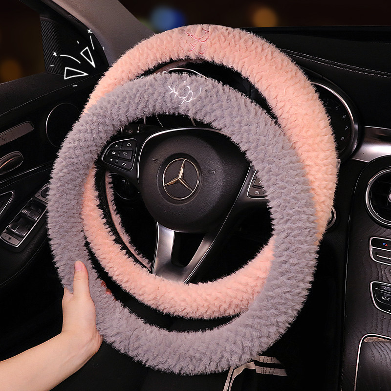 2024年新款山茶花毛绒冬季汽车方向盘套适合于奔腾小马奔奔estar