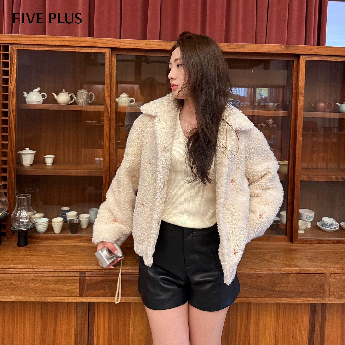 FIVE PLUS外套甜美翻领星星刺绣少女风羊羔毛外套2025新款女冬装,女装/女士精品,短外套,淘宝优惠券,粉丝福利购,淘宝优惠卷