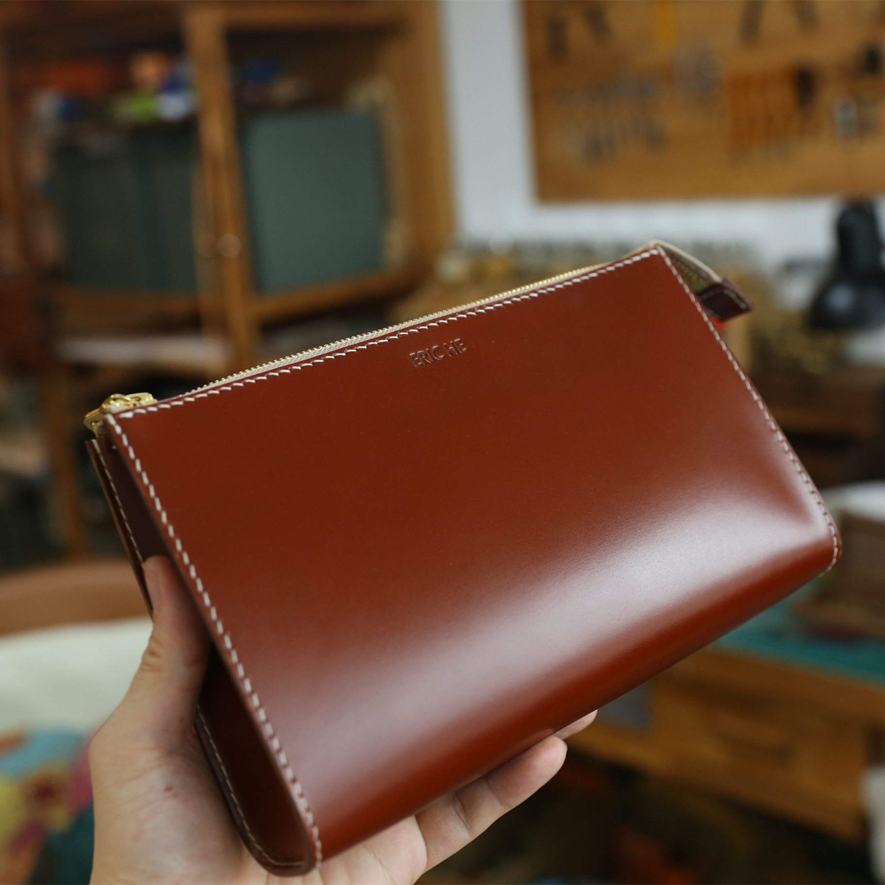 马骝手工新品 男士手拿包马缰皮手包 拉链老板腋下包定制刻字包邮