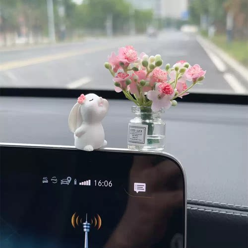 治愈系花瓶适用于特斯拉车内装饰摆件model丫车载屏幕玩偶公仔女3