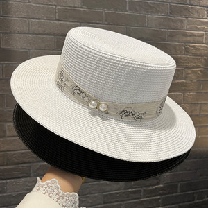 帽子女款2026新款夏珍珠织带草帽平顶白色礼帽遮阳防晒草编太阳帽