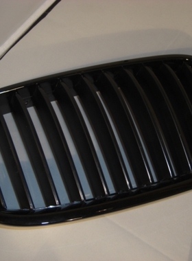 BMW宝马原厂 新5系F10F18 520 523 528 535Performance亮黑色中网