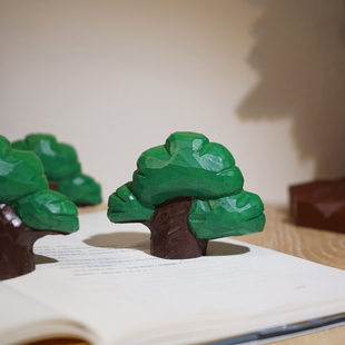 “参天大树”手工木雕小摆件卡通可爱稳定情绪工位桌面装饰品布置