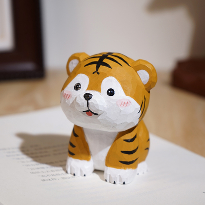 “好运小虎”手工木雕小摆件