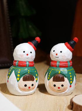 绿围巾雪人娃娃手工木雕小摆件卡通可爱氛围感工位布置装饰品礼物