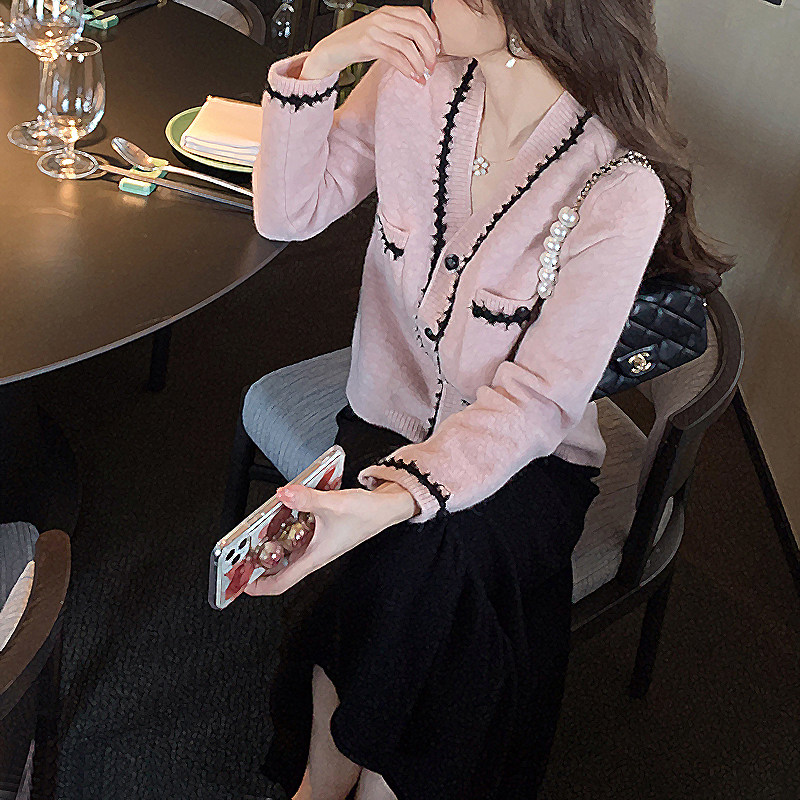 现货大姐姐 山茶花季小香香 康宝莱亲肤柔软开衫/v领显瘦针织衫