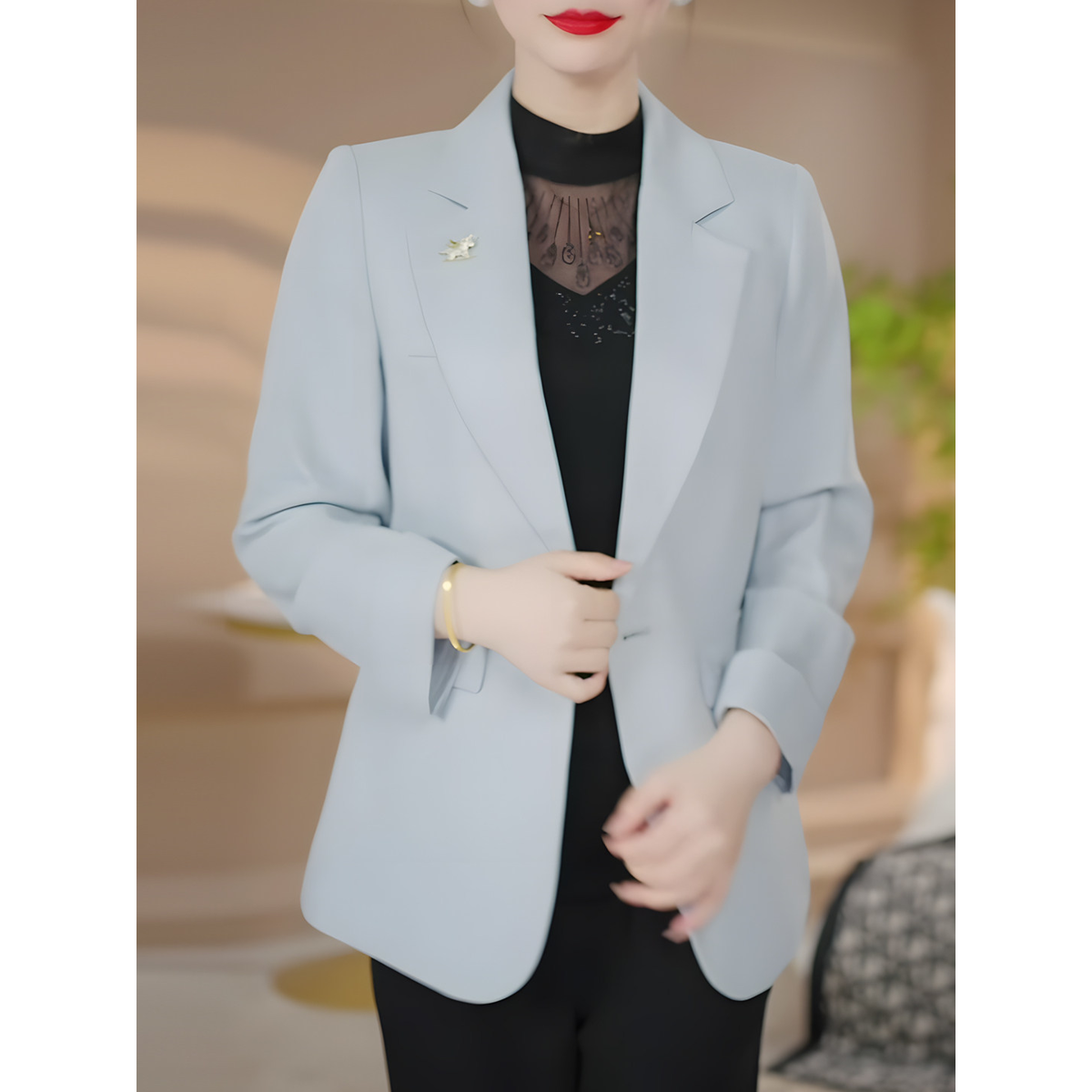 时尚淡色西装外套女2026春季新款洋气百搭显瘦小个子职业西服上衣