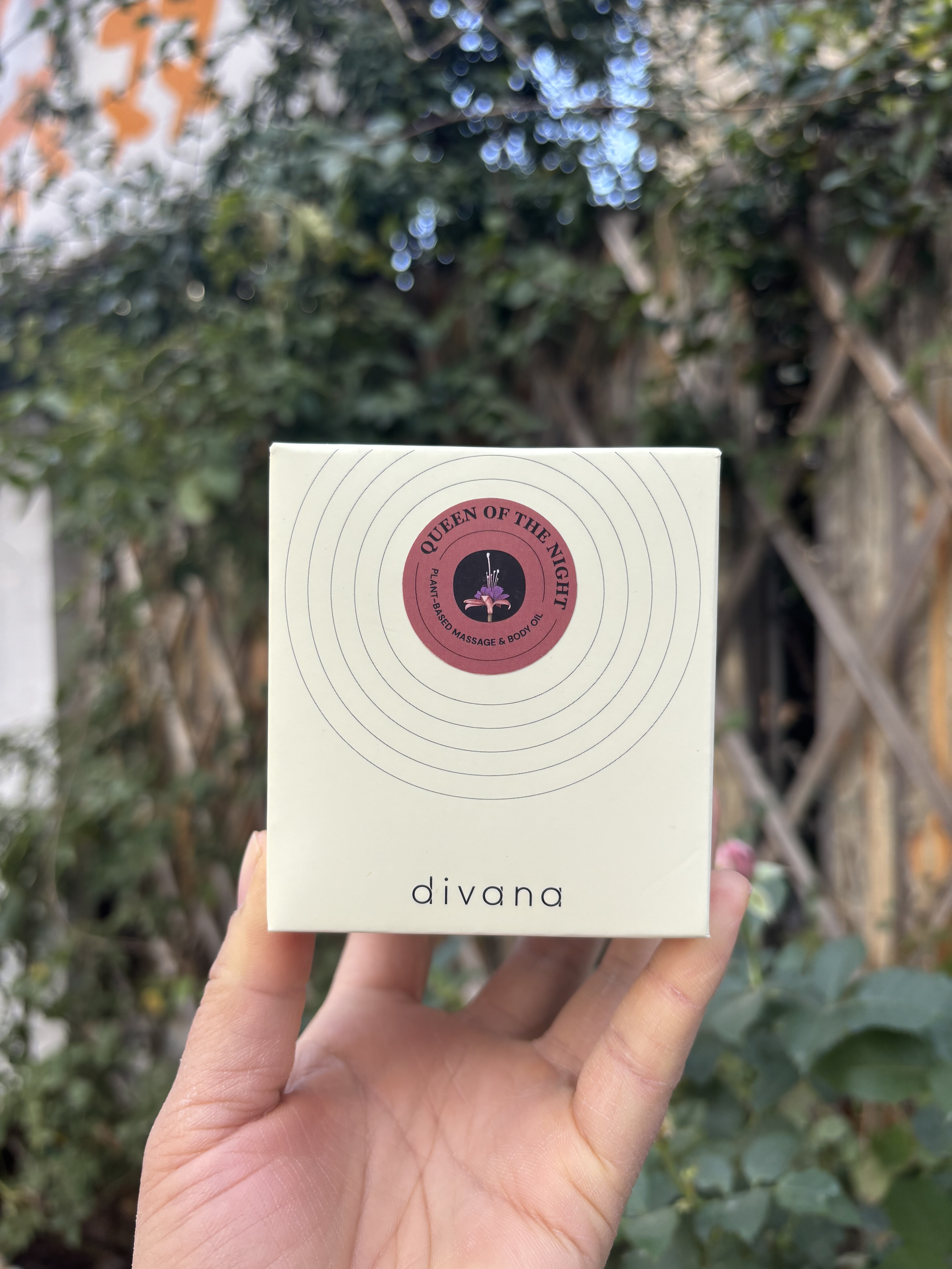 现货泰国DIVANA香薰夜之皇后按摩精油植物通经络全新刮痧开背不油