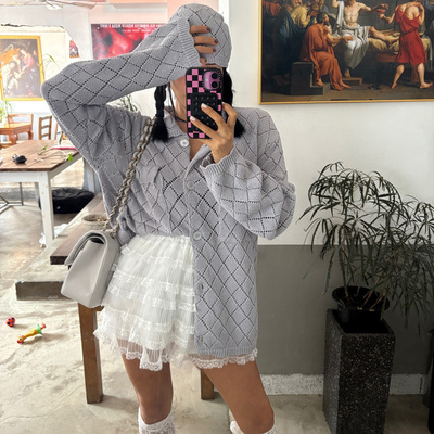 韩国菱格镂空翻领针织开衫毛衣女