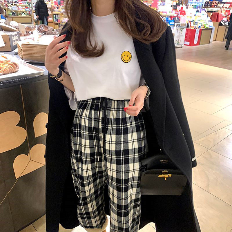 韩国笑脸贴布开叉短袖T恤女