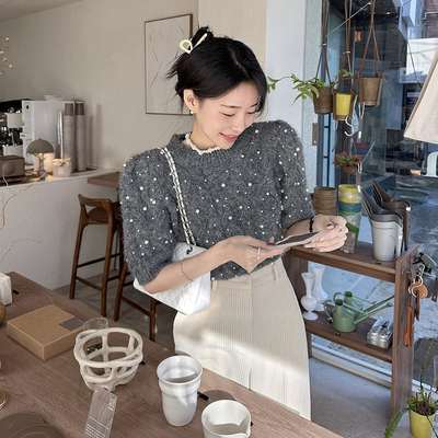 韩国法式泡泡袖钉珠麻花毛衣
