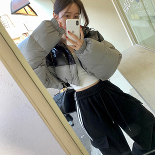 韩国东大门2025冬季高级感撞色连帽保暖抽绳短款羽绒棉服外套女