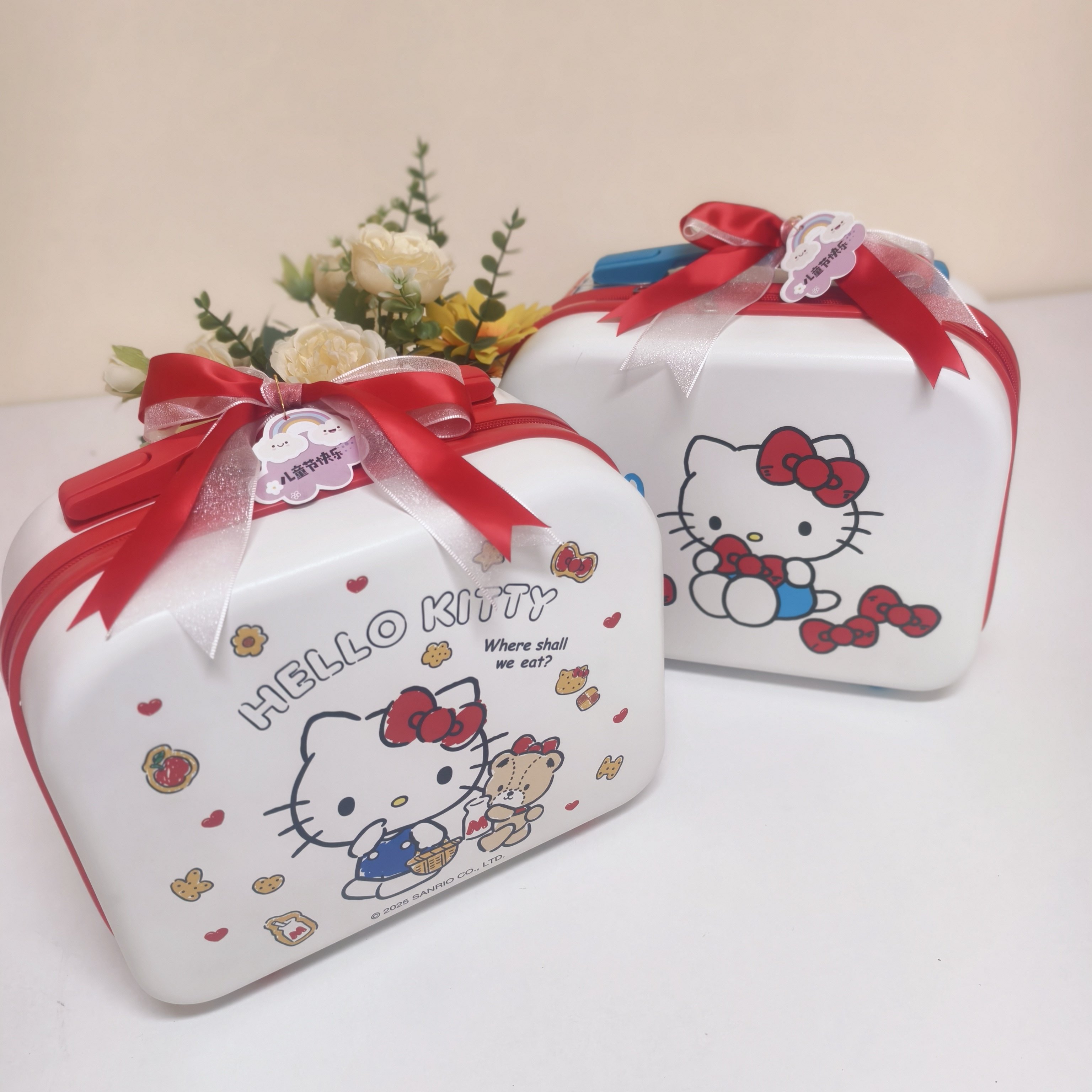 凯蒂猫儿童节礼物生日伴手礼手提箱文具发圈高端创意礼物毕业礼