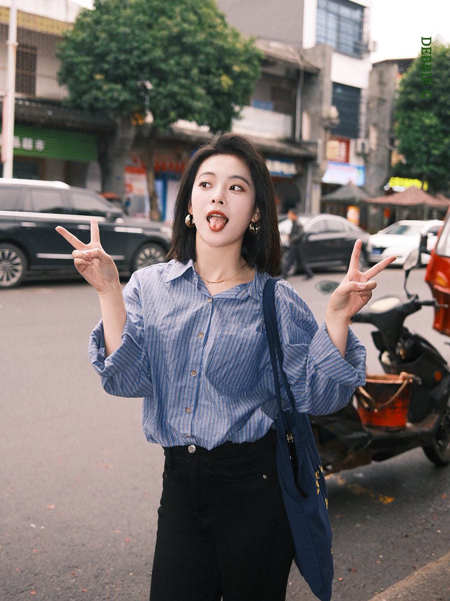 DEBBIE C 蓝色别姬 港风经典百搭宽松条纹衬衫女