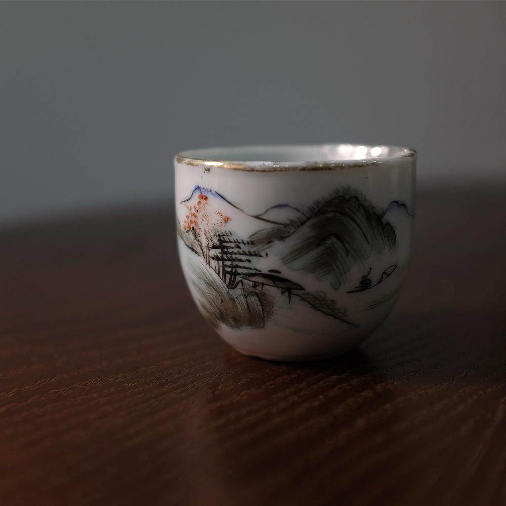 银镶嵌手绘浅绛彩品茗杯