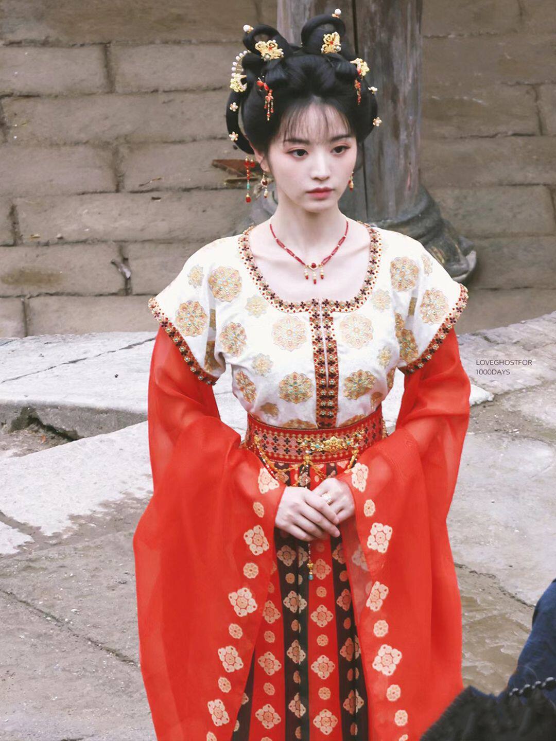 田曦薇明星同款唐制汉服齐腰复原款女唐圆领齐腰八破长裙日常春夏