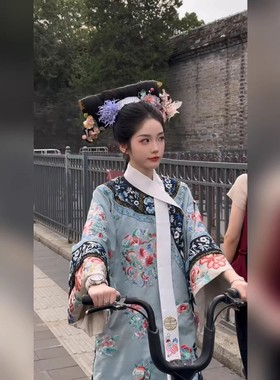 古装旗袍清代女装汉服清朝氅衣旗装格格服装新中式倒大袖连衣裙子