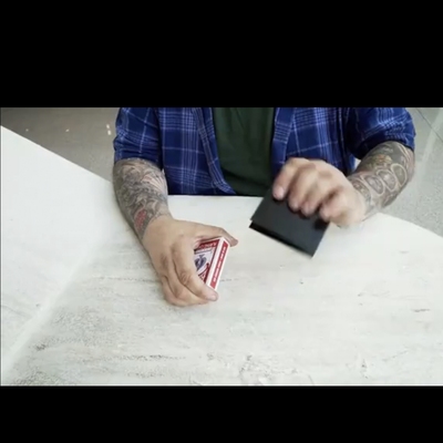 魔术教学 2025纸牌整副消失术The Vanishing Card Case视觉化震撼