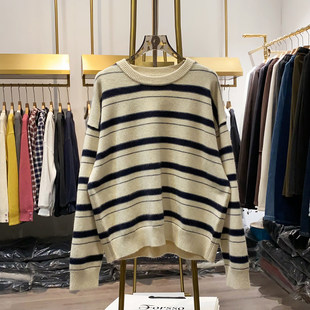 女秋冬新款 时髦高级感圆领宽条纹针织衫 复古上衣 晓艾档口实拍
