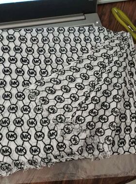 莫代尔mk莫代尔披肩丝巾