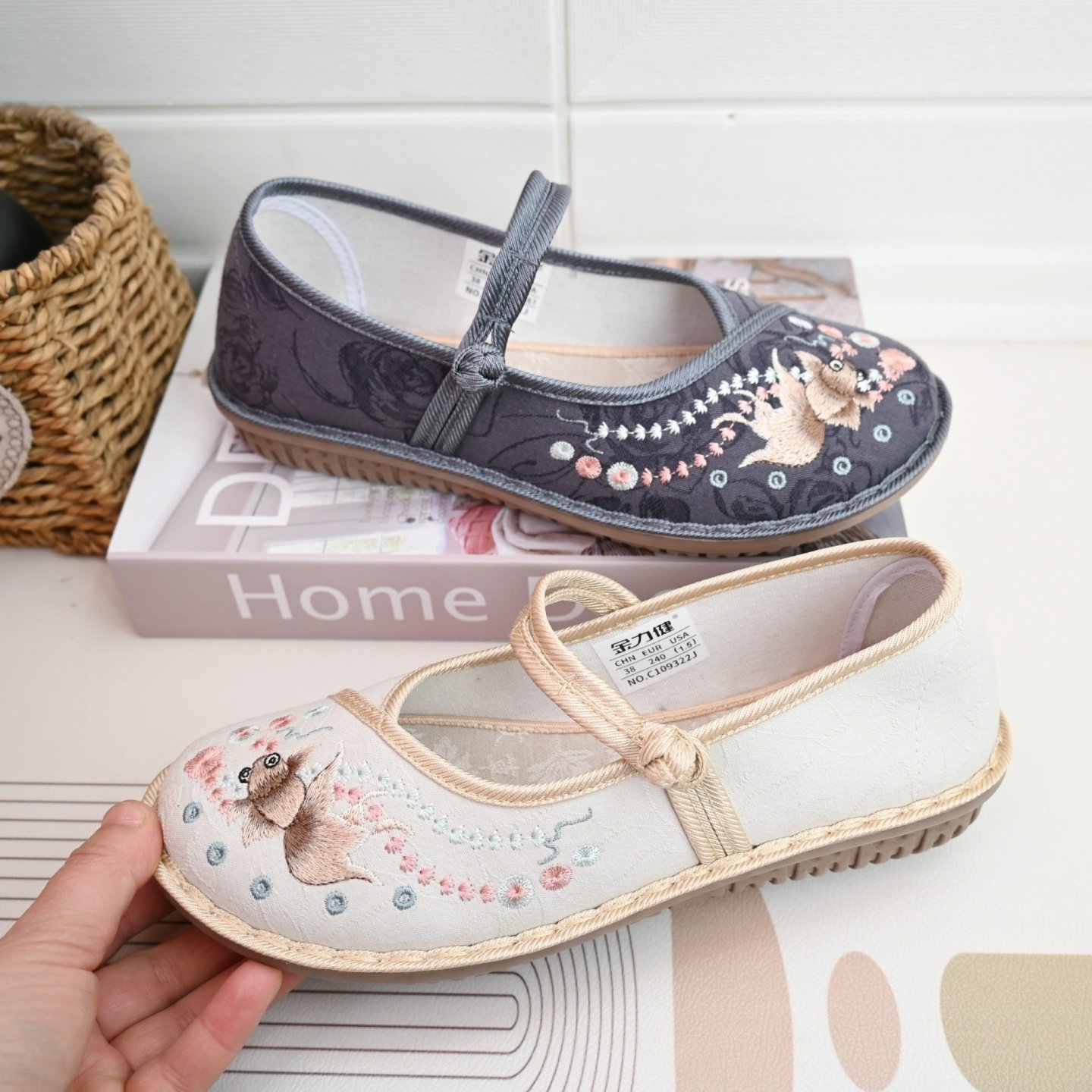 26春夏老北京舒适平底民族风绣花鞋古风汉服鞋广场舞文艺风女单鞋,女鞋,传统布鞋,淘宝优惠券,粉丝福利购,淘宝优惠卷