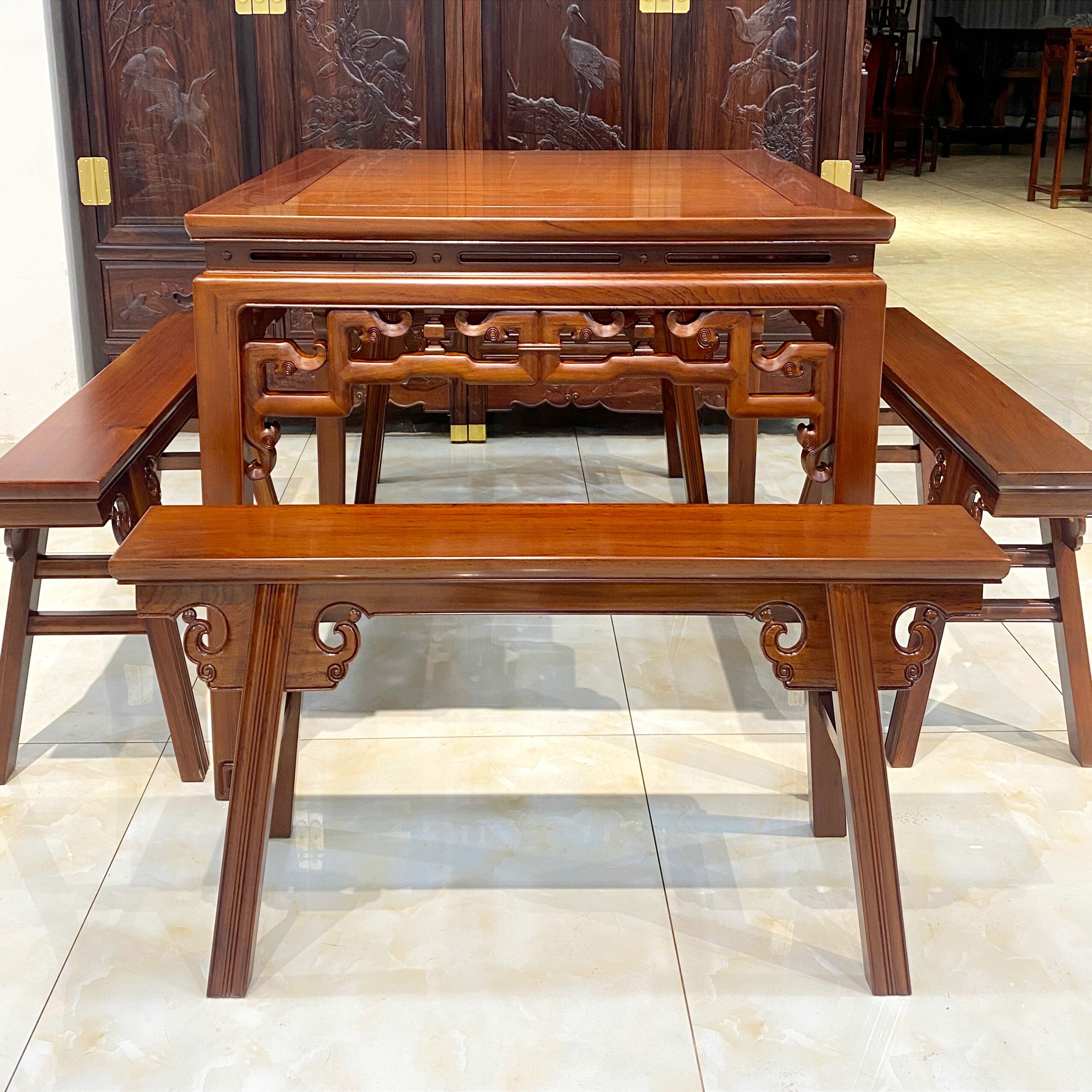 徽派象鼻八仙桌实木正方形方桌白酸枝木中式餐桌卷书如意纹长板凳