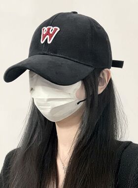 W字母棒球帽男女春夏防晒遮阳太阳帽显脸小软顶鸭舌帽时尚遮脸潮