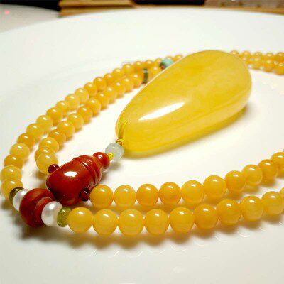 精品天然蜜蜡大水滴吊坠高配蜜蜡项链假一赔十欢迎打假