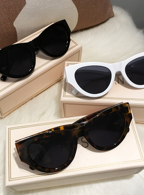 y2k网红款白色猫眼墨镜个性