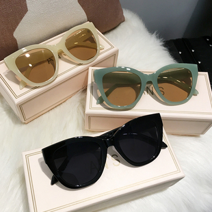 遮颧骨显脸小墨镜女大框防紫外线绿色高级感方圆脸海边度假太阳镜
