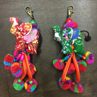 泰国可爱小象包包挂饰手工棉布大象毛球钥匙挂个东南亚旅游纪念品